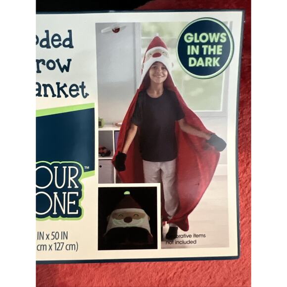 Santa Hat Hooded Throw Blanket Glow In The Dark Christmas‎ Cozy Soft 40”x50” - Picture 7 of 8